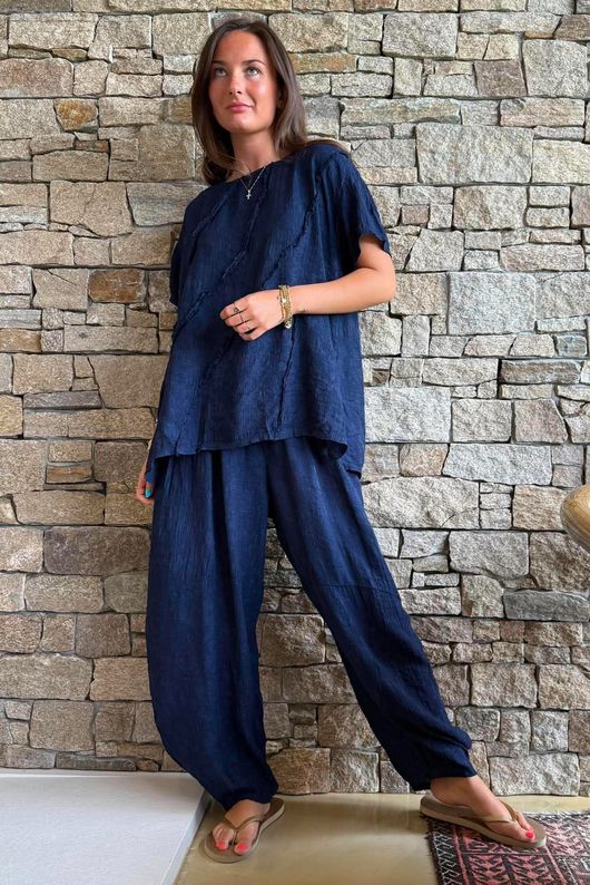 Lalli Damask Asymmetric Panel Top Navy